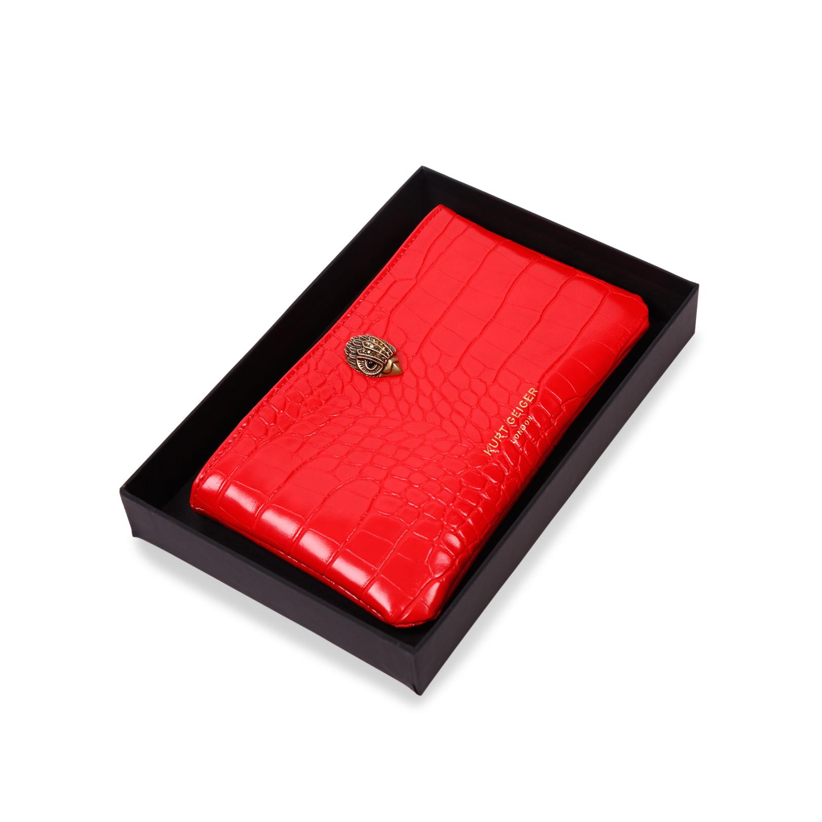 Eagle Pouch With Chain alternative 3