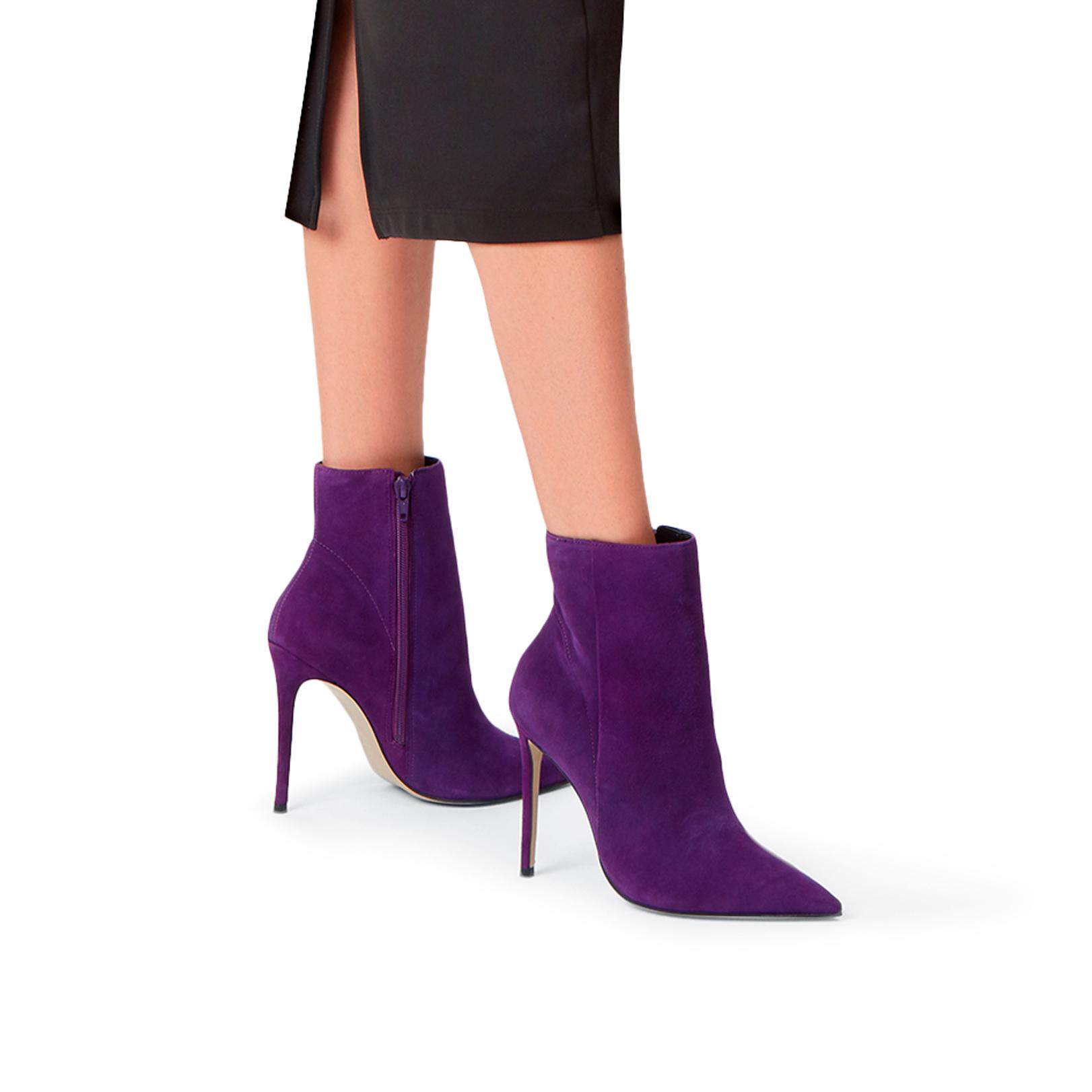 carvela spectacular boots