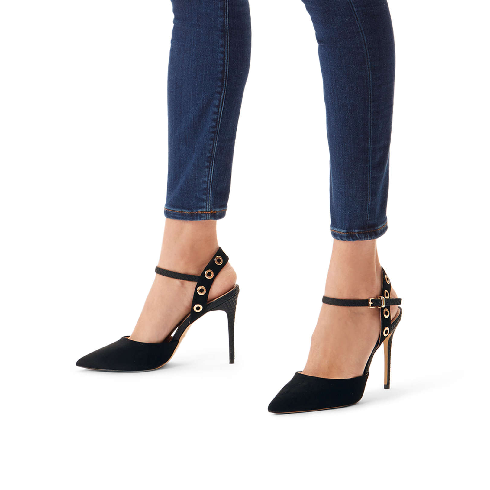 carvela aron