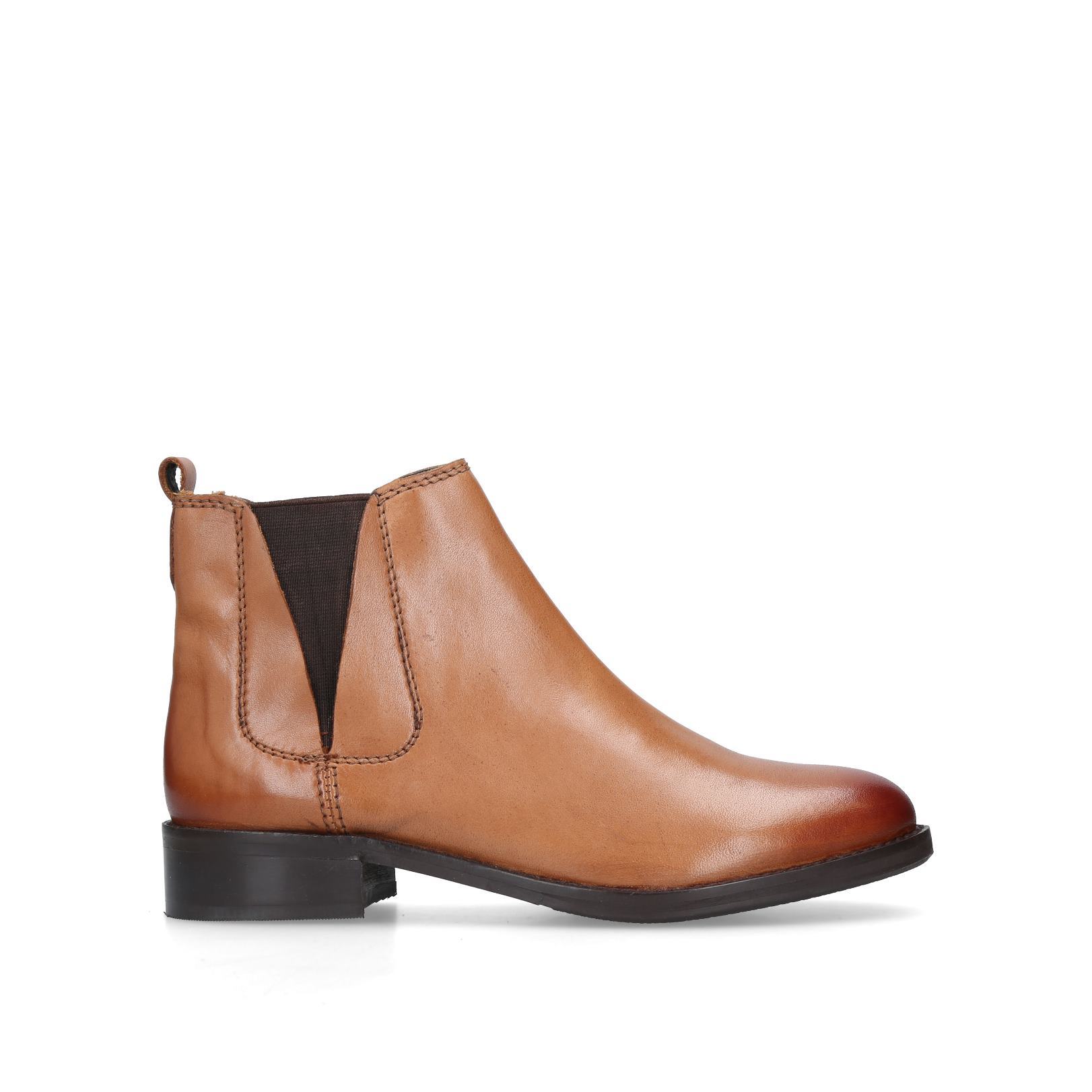 nine west chelsea boots
