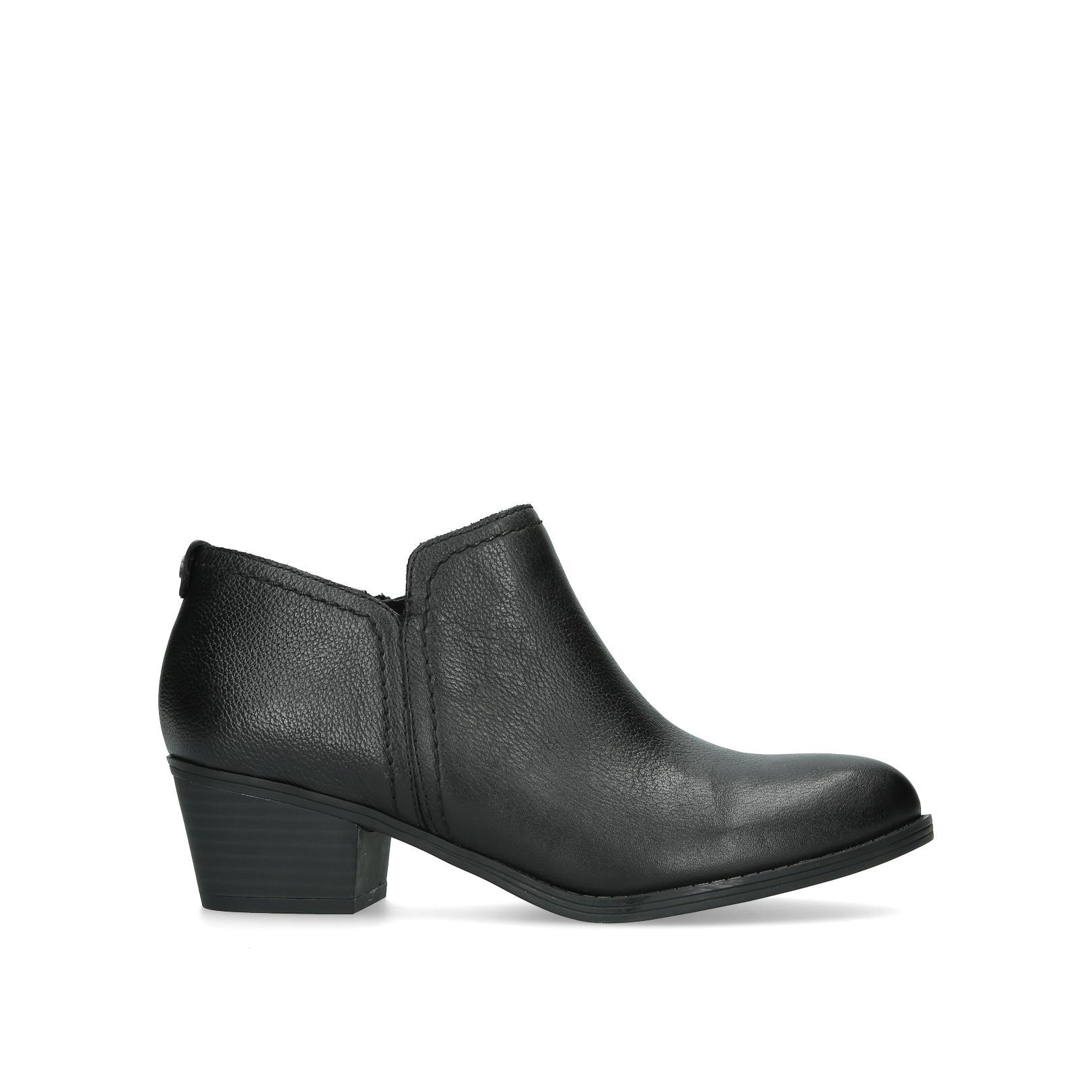 naturalizer zarie leather ankle booties