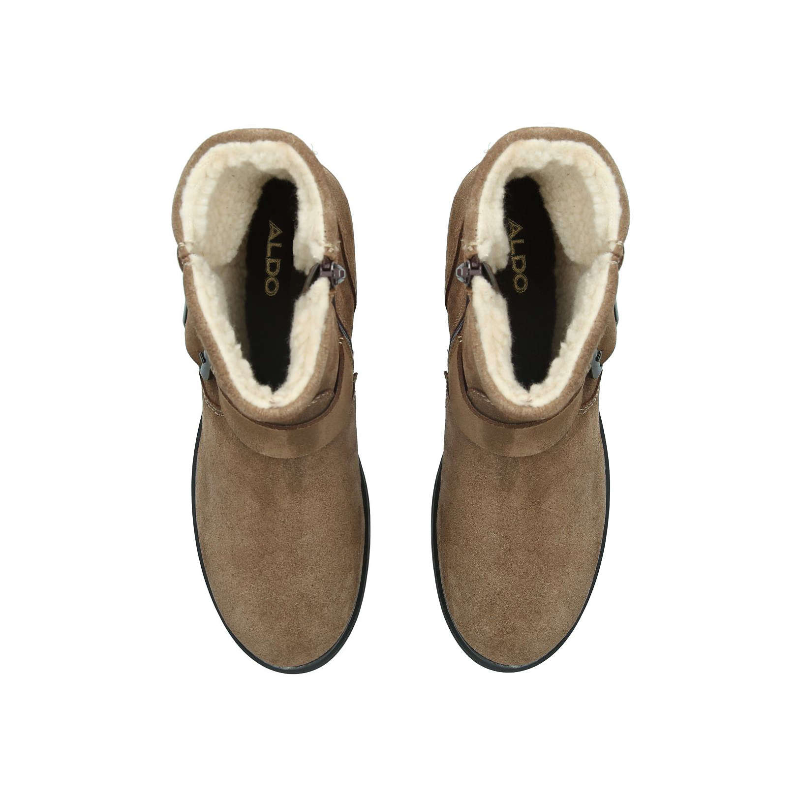 gochal boots