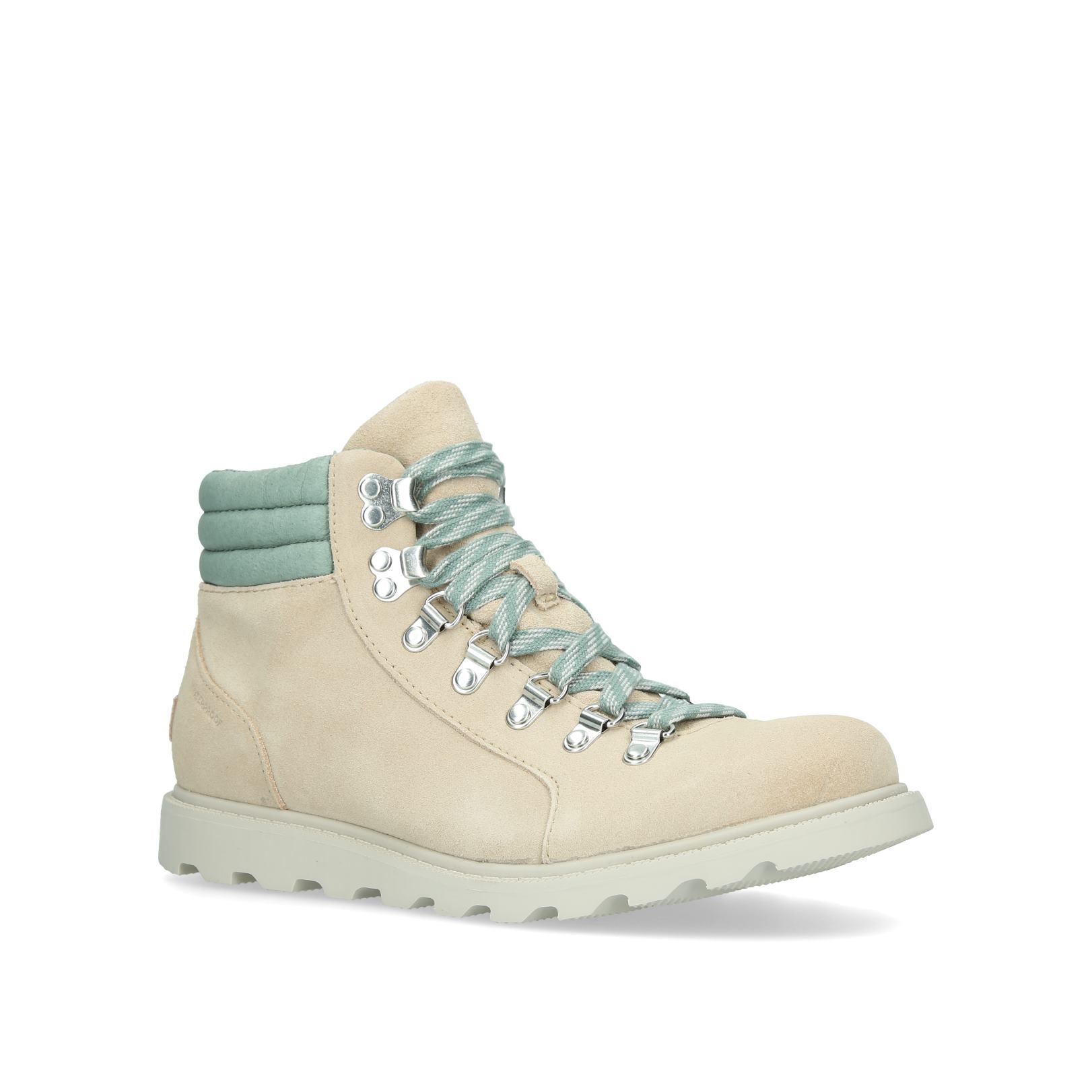 sorel ainsley conquest boot