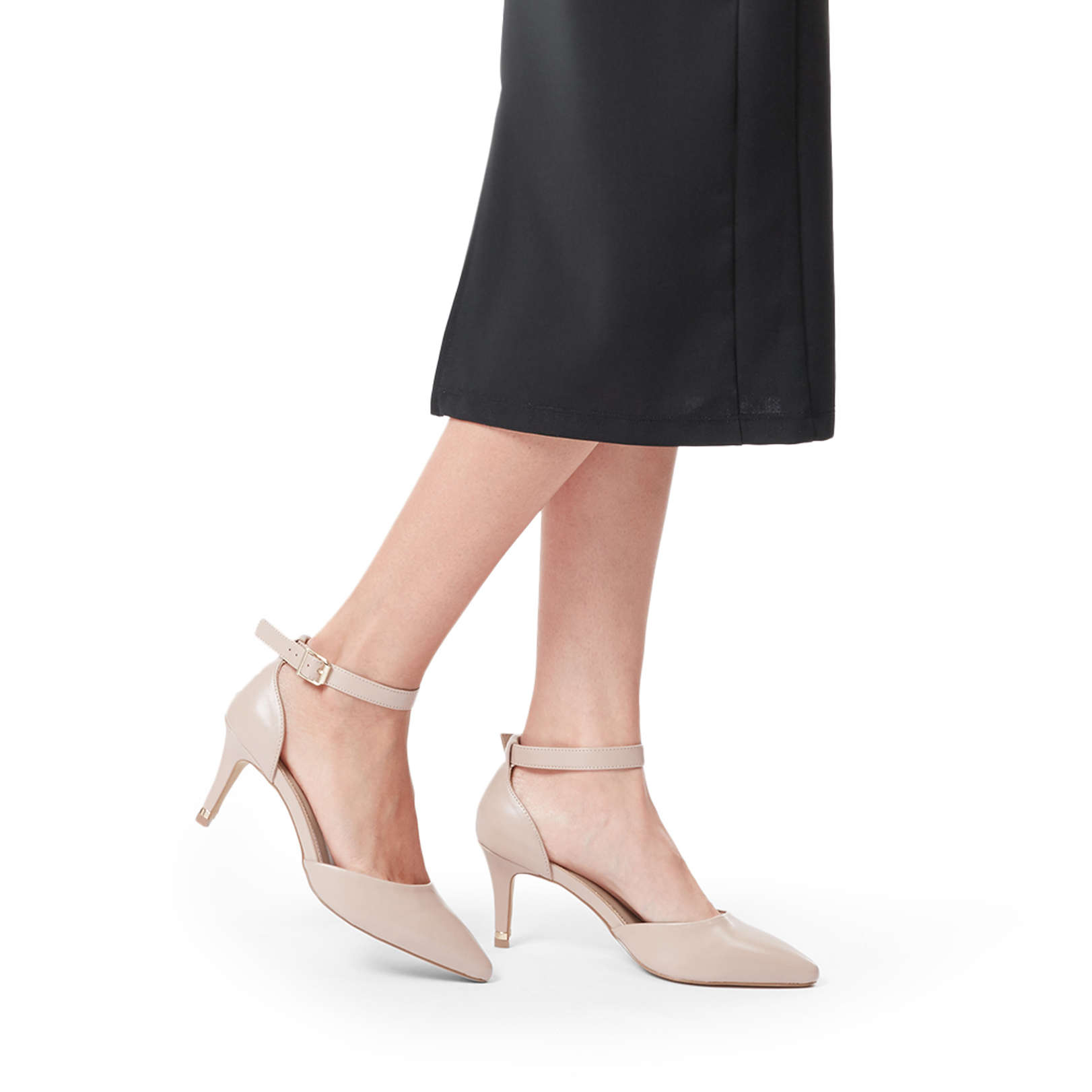 carvela kixx courts