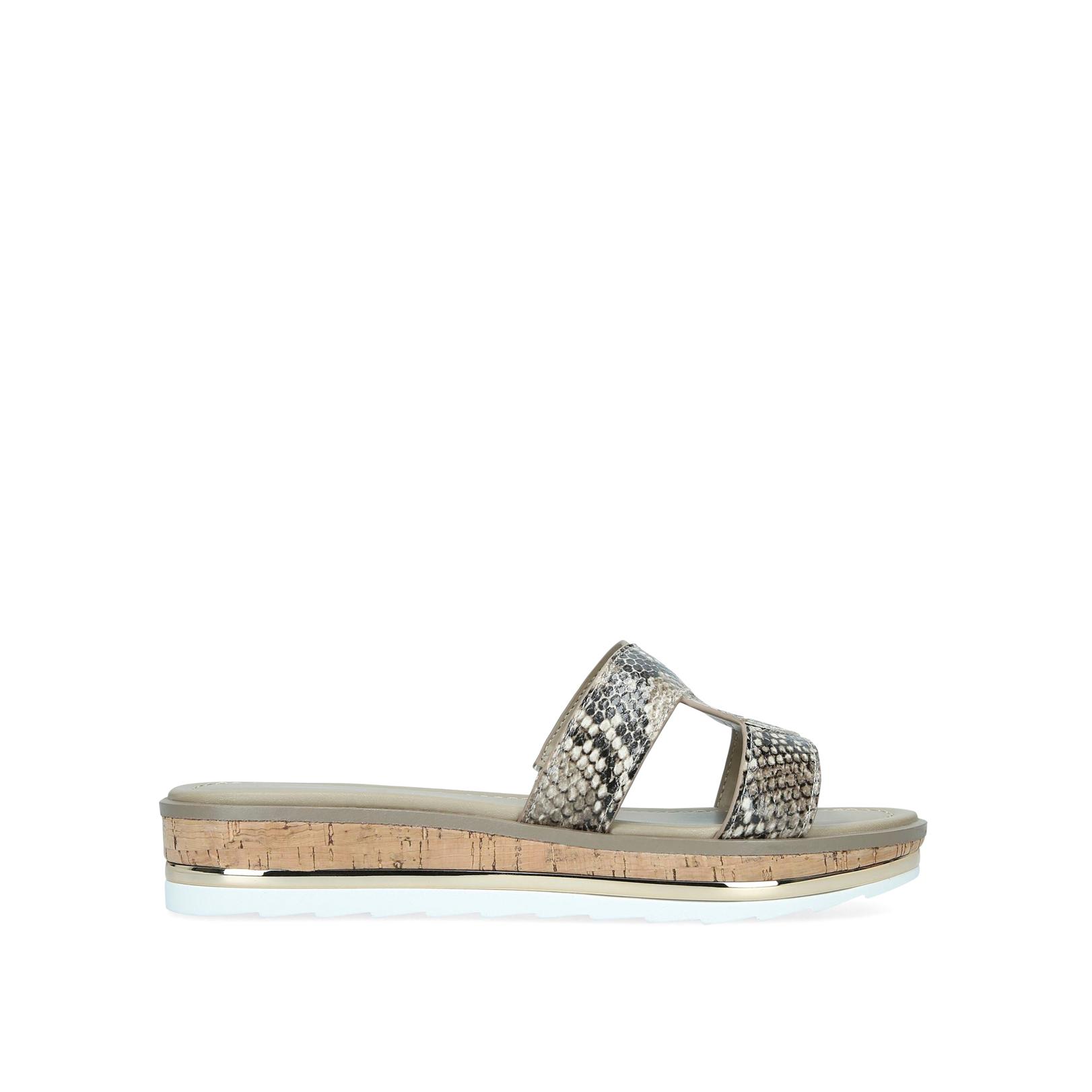 nine west gray flats