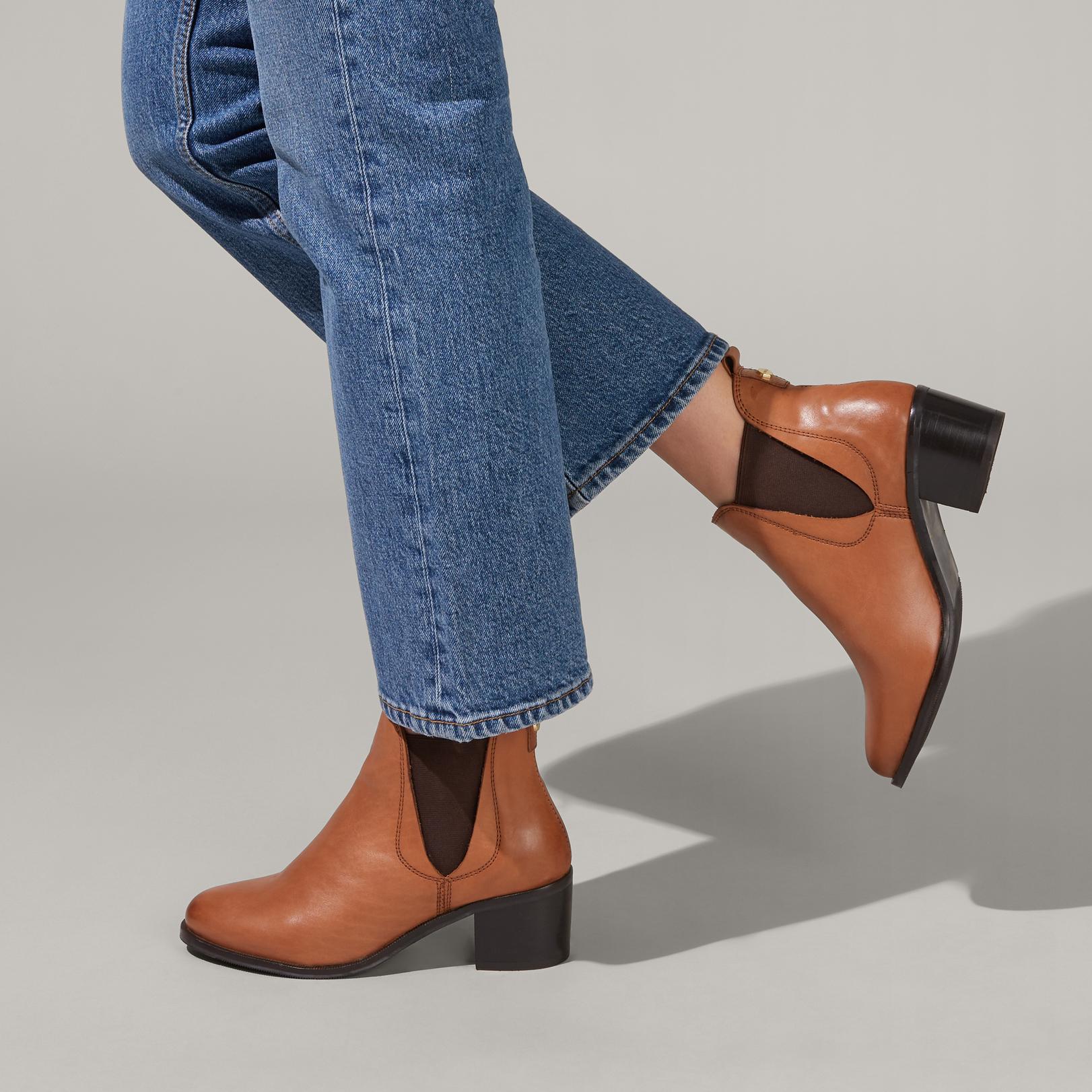 carvela smart boots tan