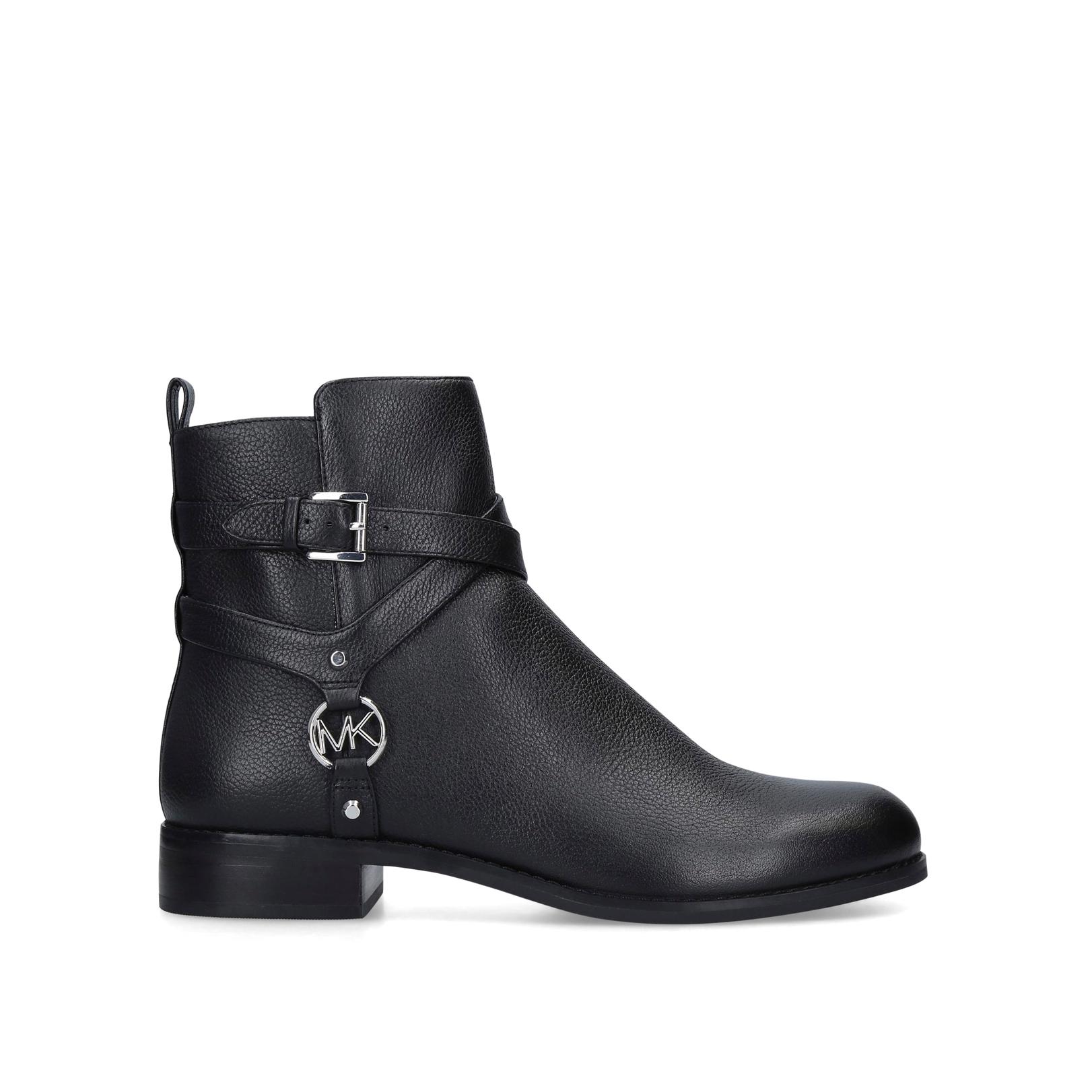 preston michael kors