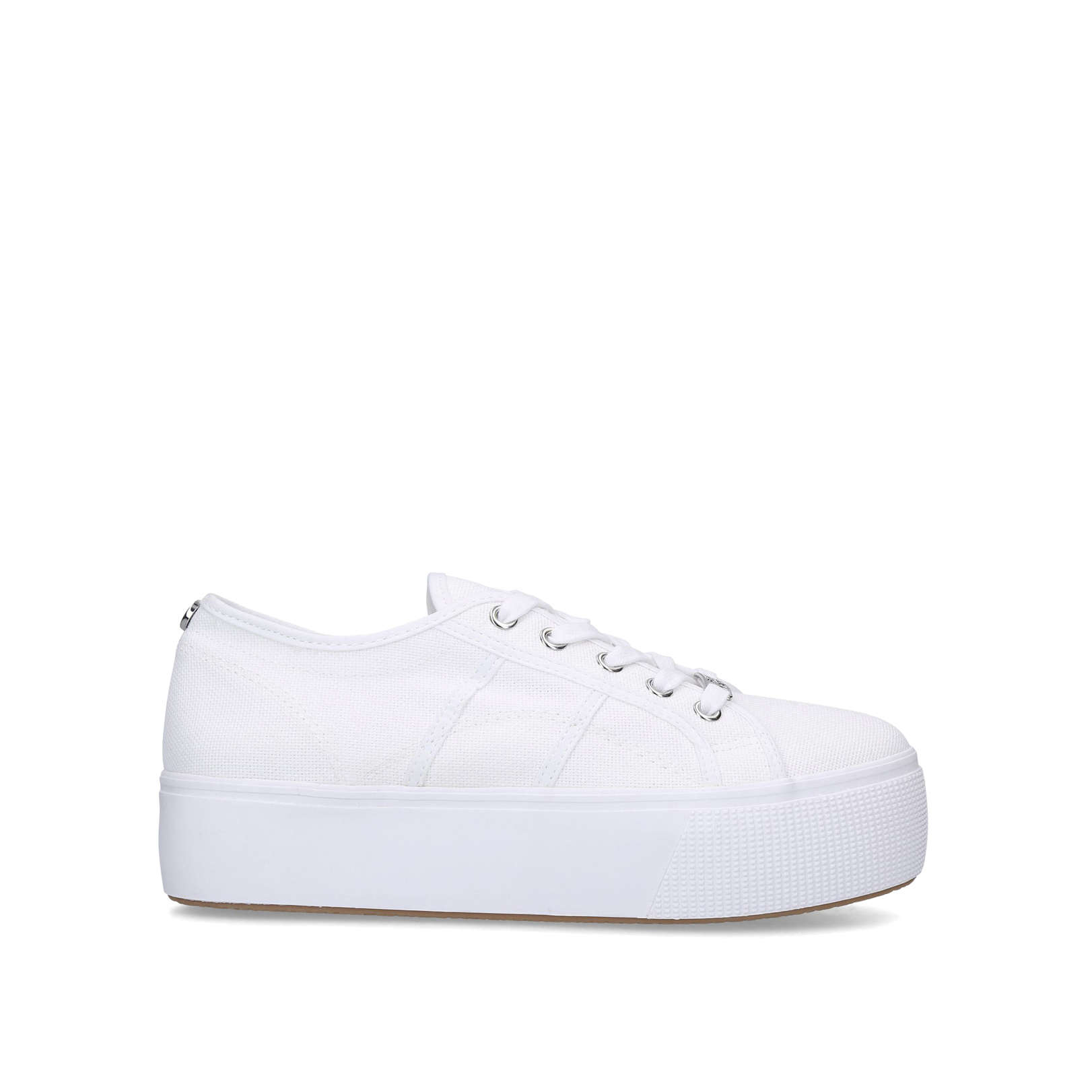emmi steve madden