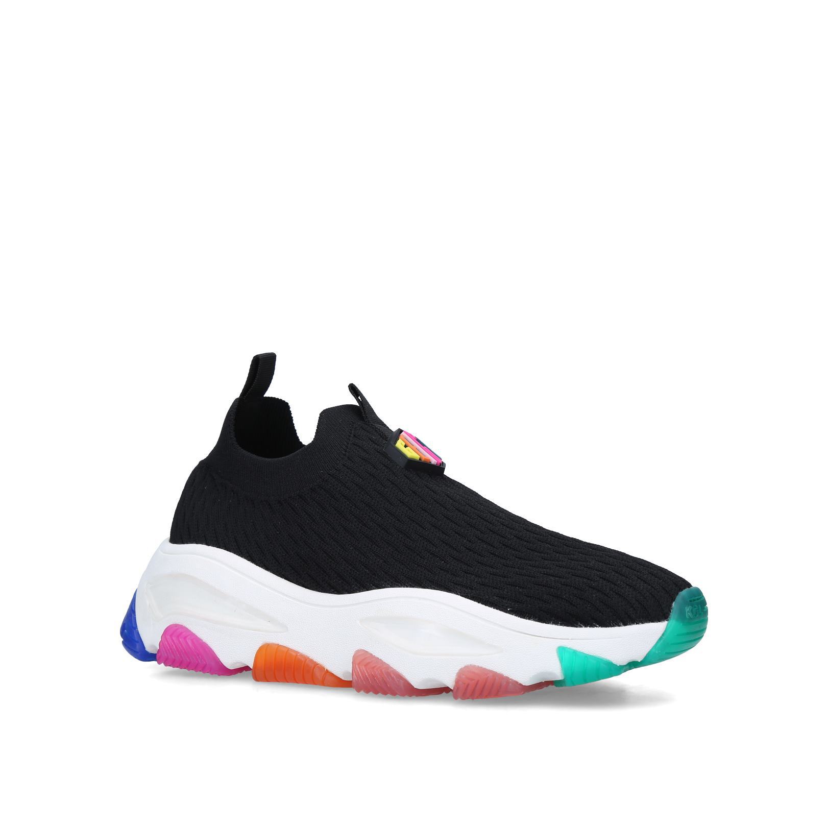 thin sole canvas shoes