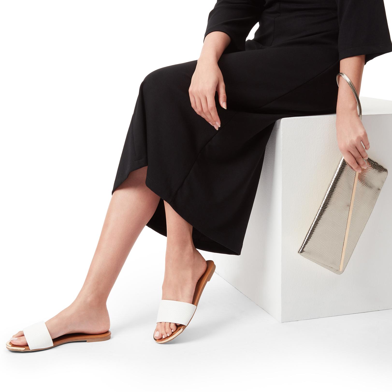 jadon doc martens size 7