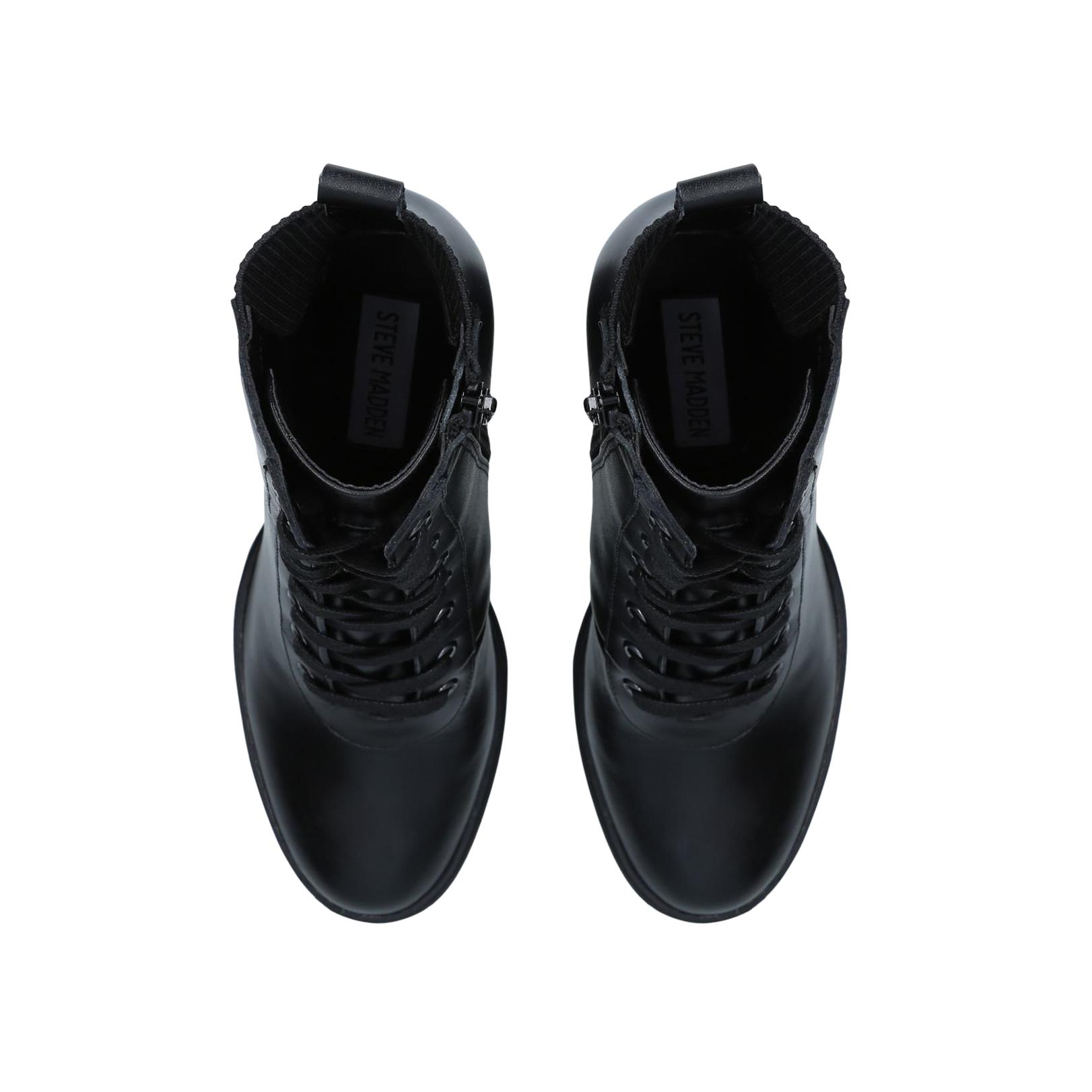 latch black leather boots