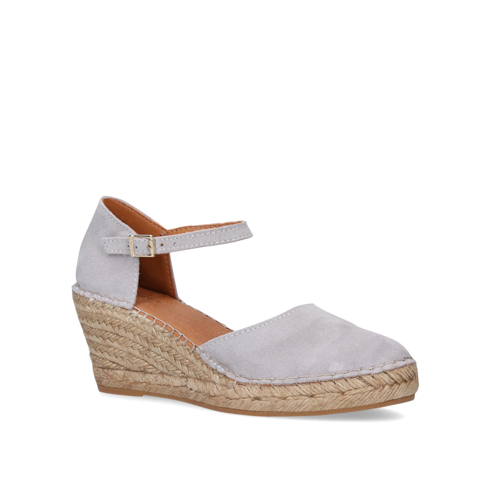 carvela sail