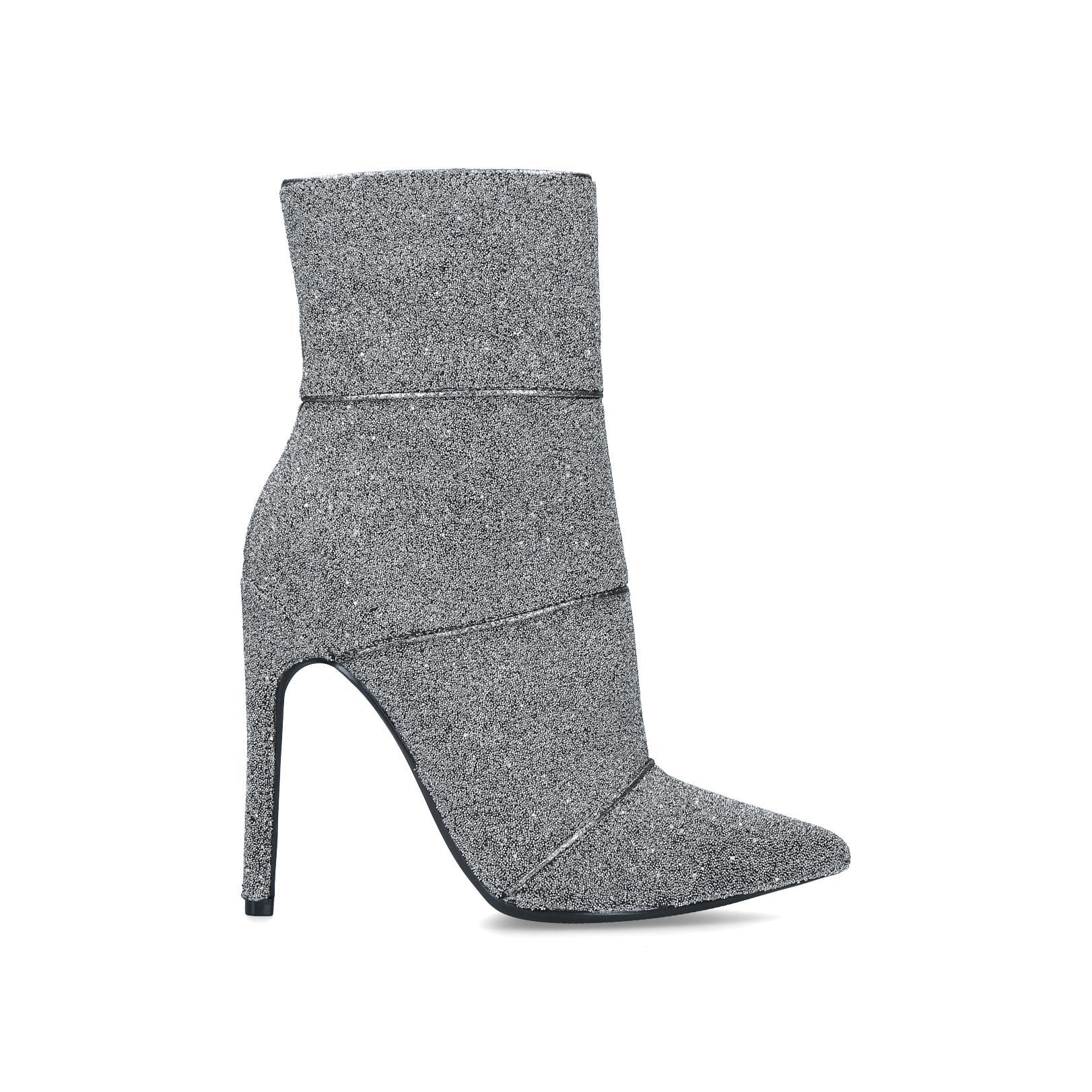winona steve madden boots