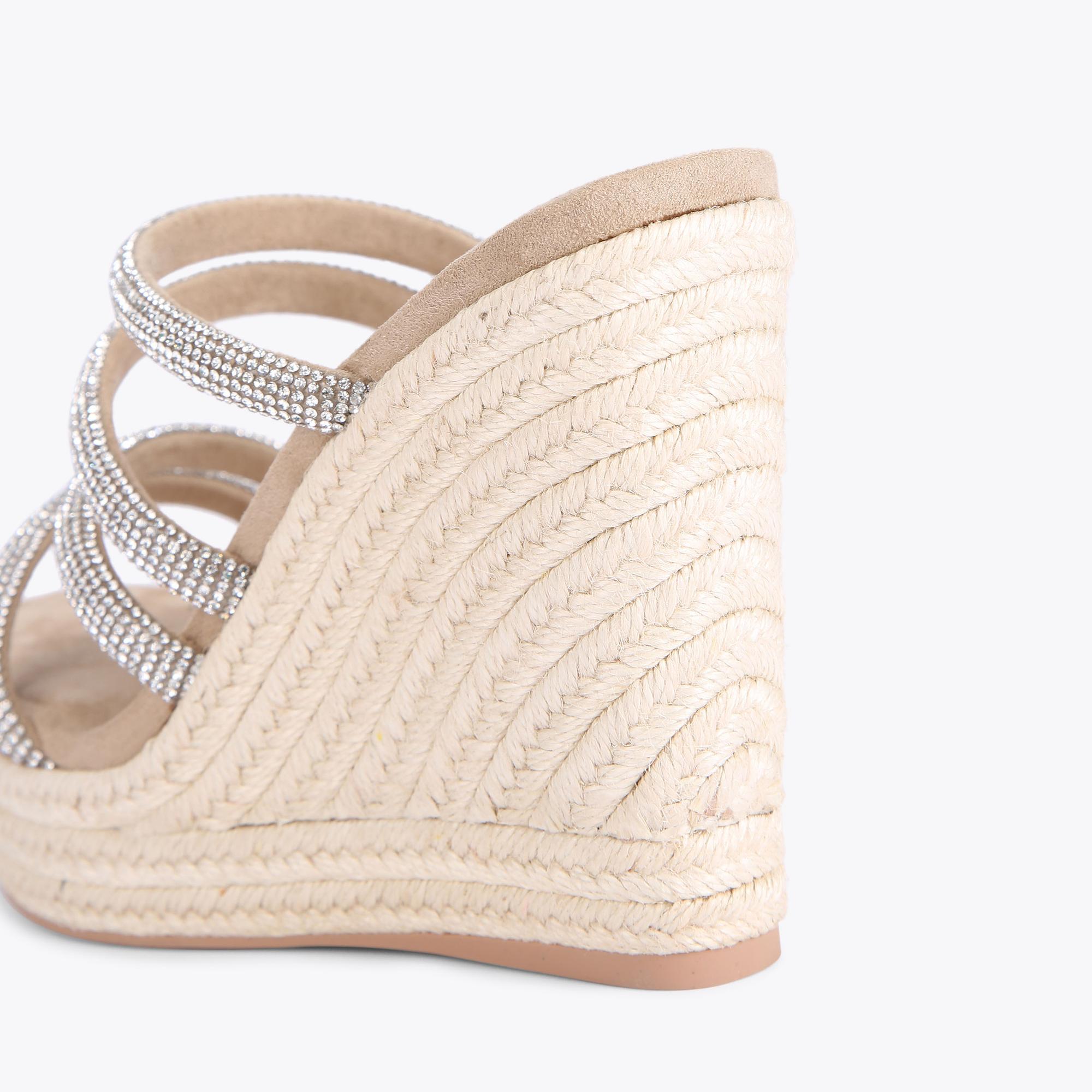 Spirit Wedge