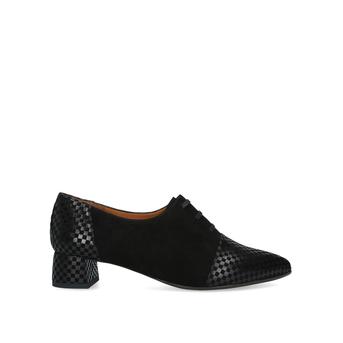 Roly Black Brogue Shoes from Chie Mihara