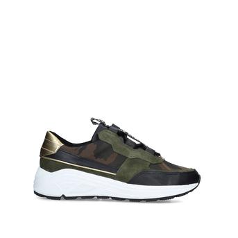 Robbie Sm Tape Sneaker Green Trainer With Branded Tongue from Steve Madden