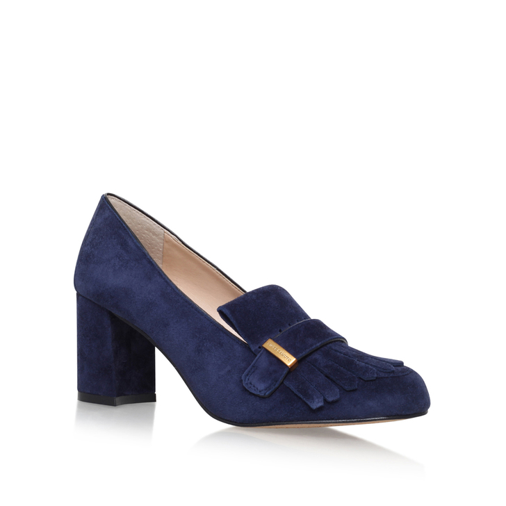 vince camuto navy blue shoes