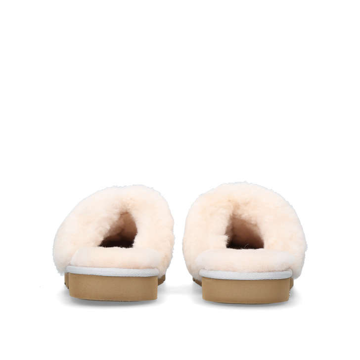 ugg cosy heart knit slippers ugg cosy heart knit slippers