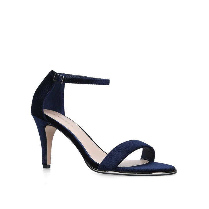 carvela kink sandals