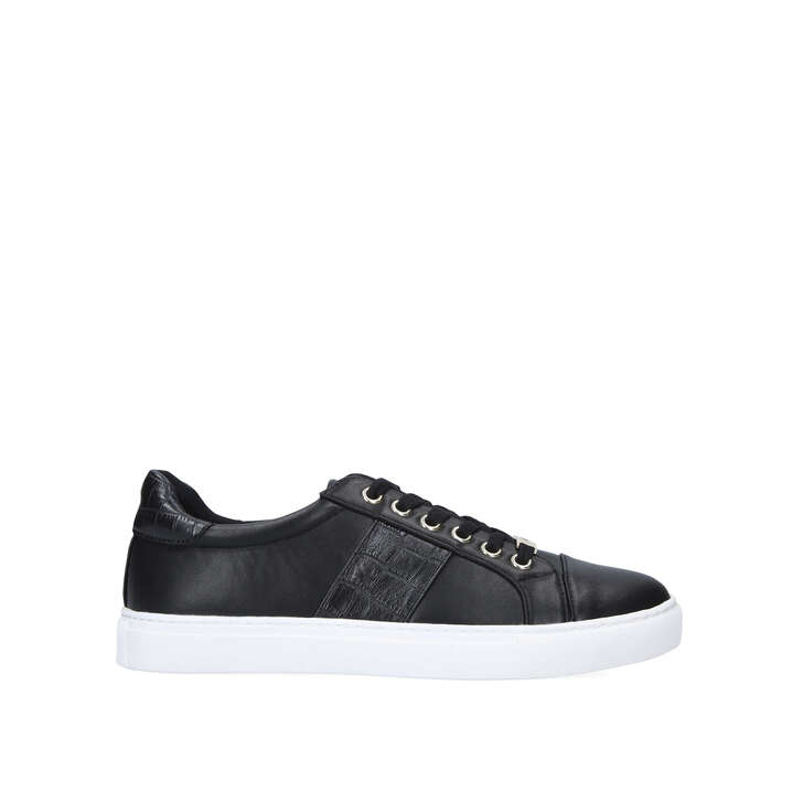 JUMPING Black Low Top Trainers by 