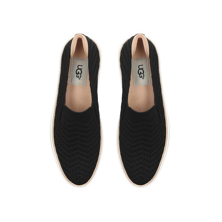 ugg sammy chevron black