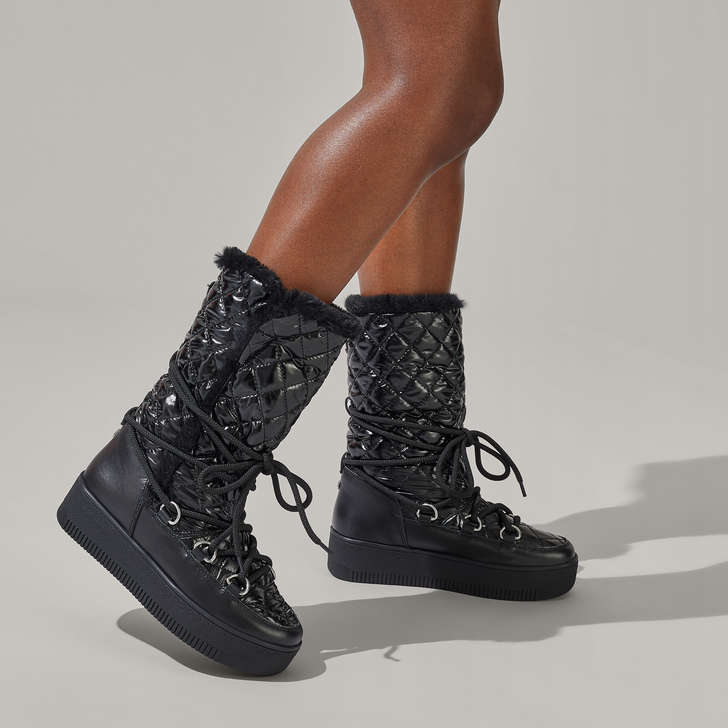 Techno Black Patent Quilted Snow Boots 