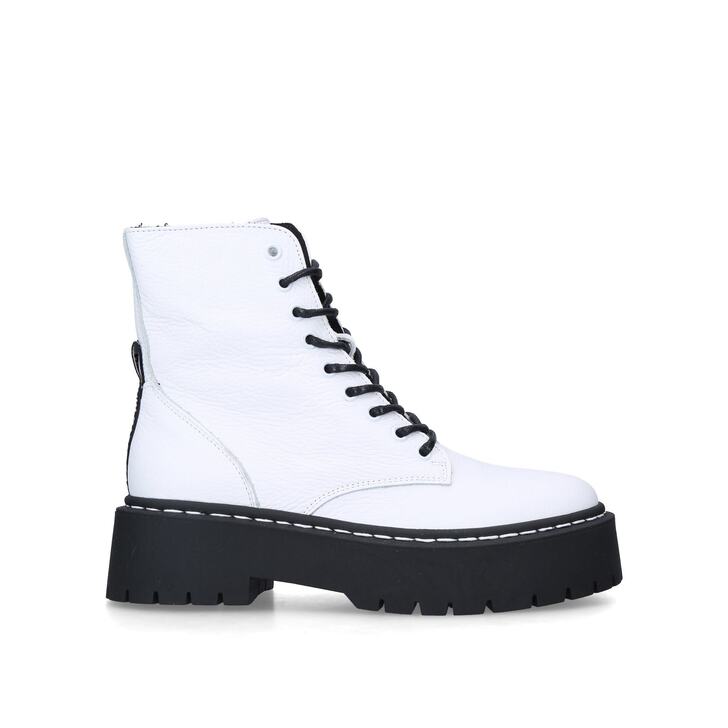 white boots chunky