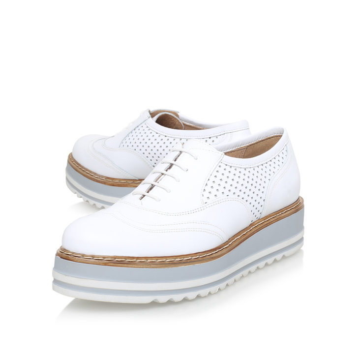 Lasting White Flatform Shoes By Carvela 