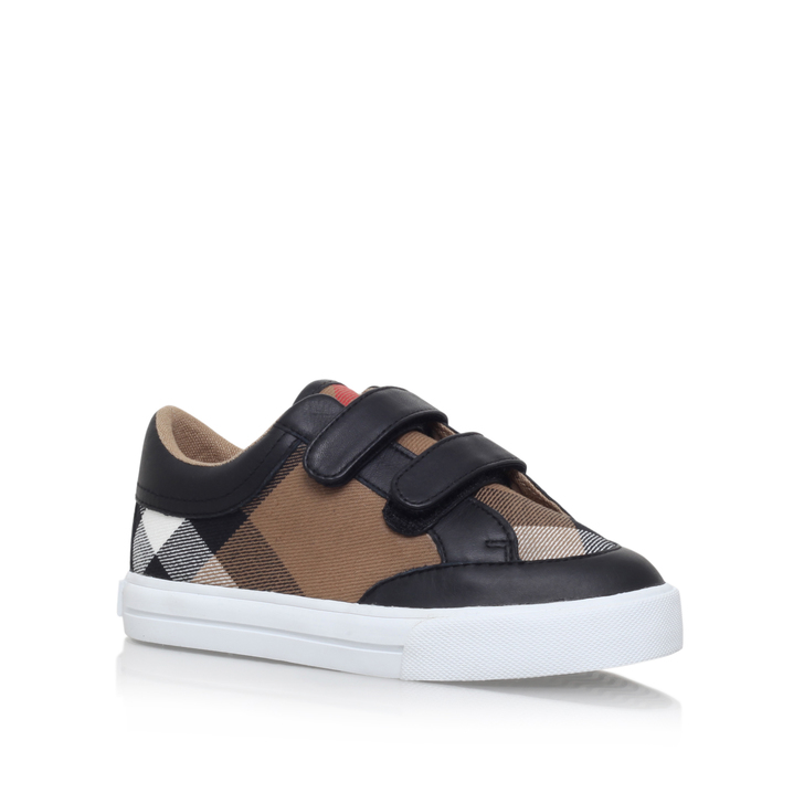boys burberry trainers