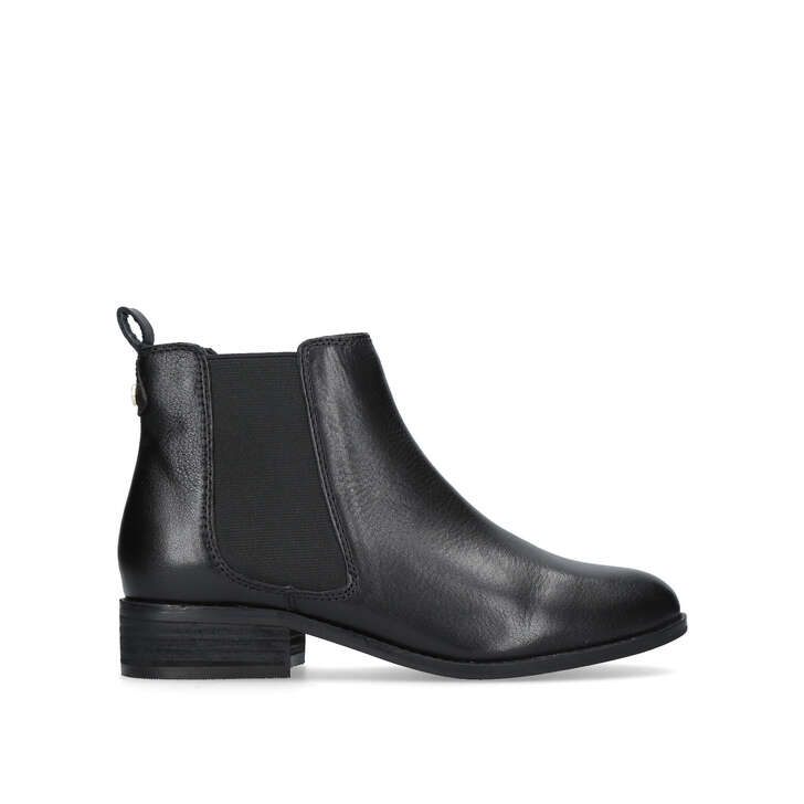 chunky flat chelsea boots