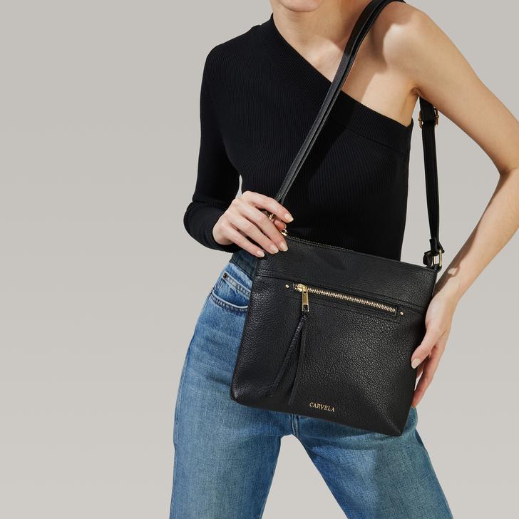 zip top shoulder bag