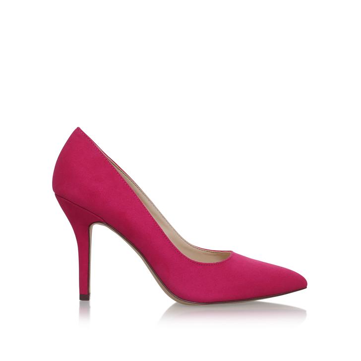 fuschia pink bag and shoes